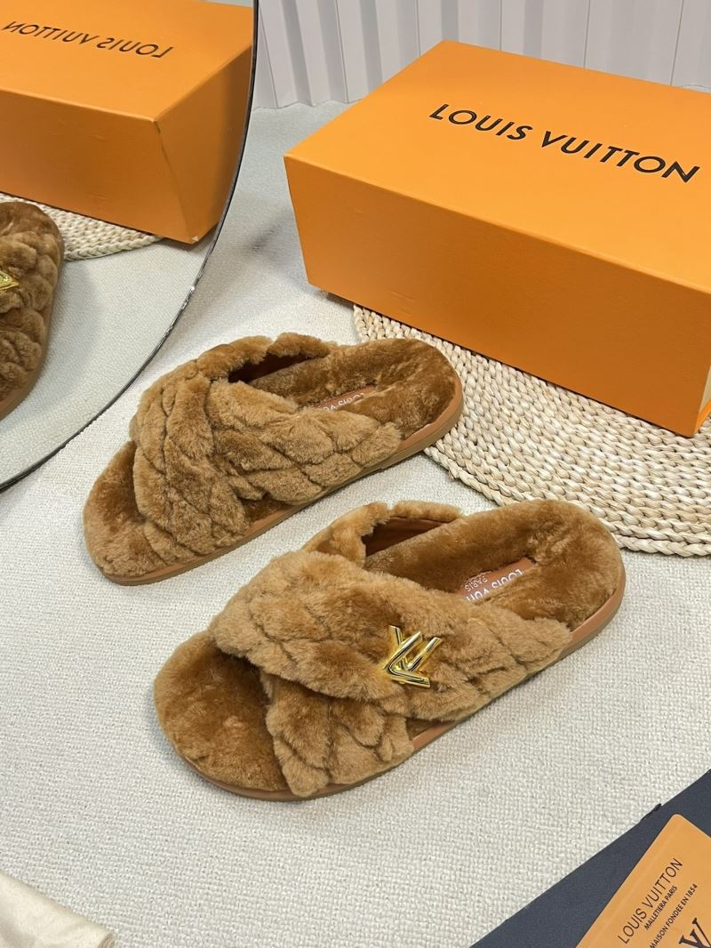 Louis Vuitton Slippers